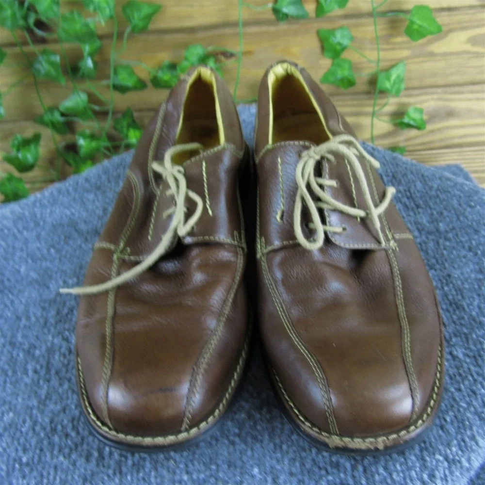 Sandro Moscoloni Men  Derby Oxfords Brown Leather Size‎ 10 Medium  Used 2025